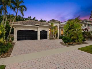 10800 Blue Palm Street, Plantation, FL 33324