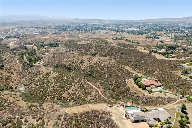 37475 Valgio, Calimesa, CA 92320
