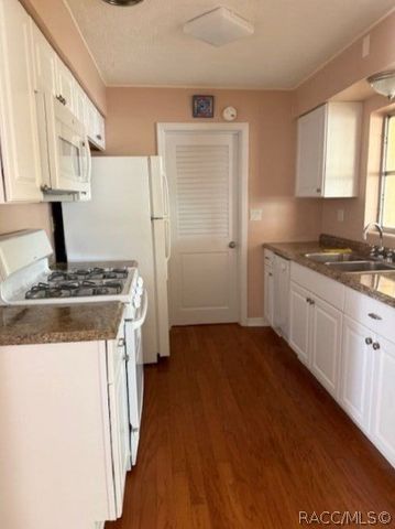 29 S Jefferson Street, Beverly Hills, FL 34465