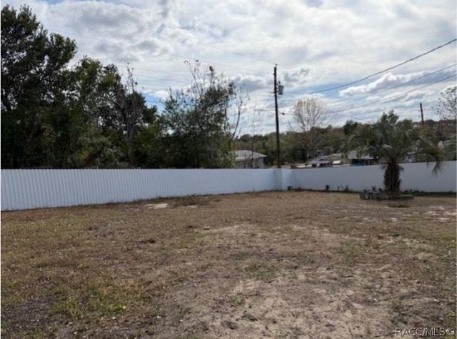 29 S Jefferson Street, Beverly Hills, FL 34465