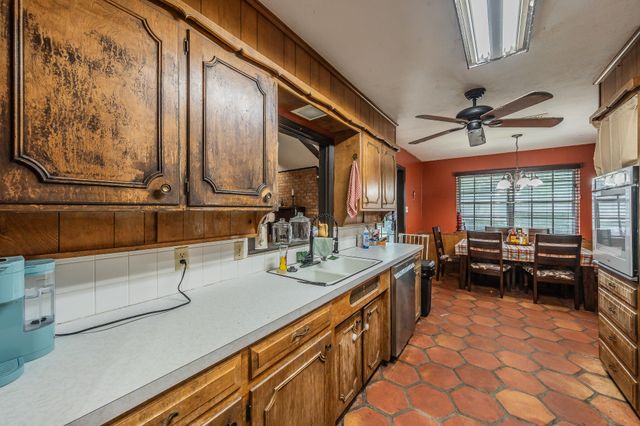 491 Elbow Court, Weatherford, TX 76087
