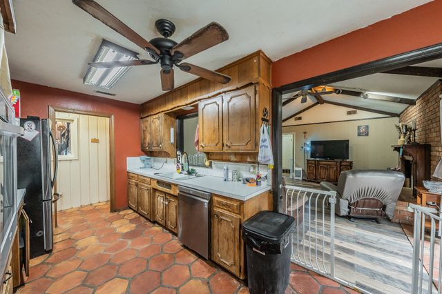 491 Elbow Court, Weatherford, TX 76087