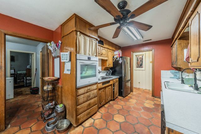 491 Elbow Court, Weatherford, TX 76087
