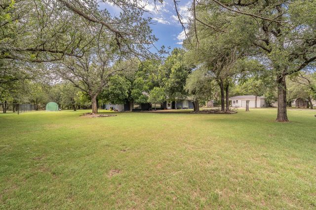 491 Elbow Court, Weatherford, TX 76087
