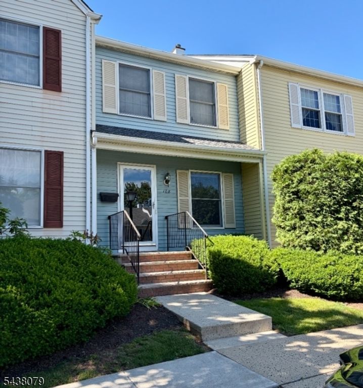 108 N Bridge St, Somerville Boro, NJ 08876
