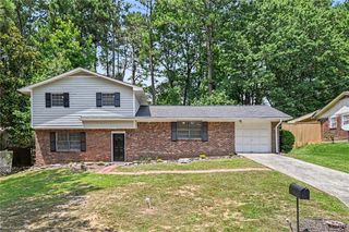 2915 Lajean Drive, Atlanta, GA 30349