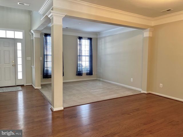 12313 TANALIAN FALLS LN, Bristow, VA 20136