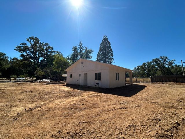 9153 Manzanita Ln, Oregon House, CA 95962