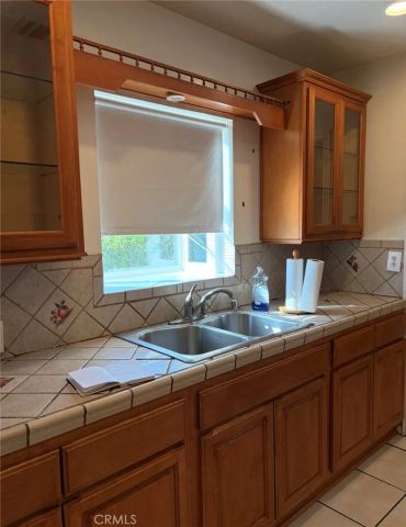 10322 Rincon Avenue, Pacoima, CA 91331