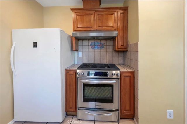 10322 Rincon Avenue, Pacoima, CA 91331