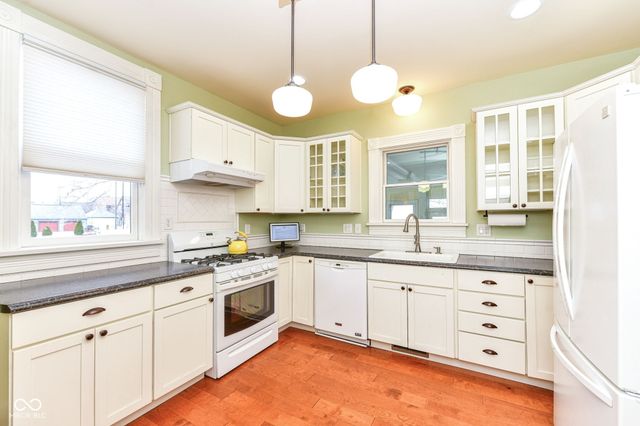 1254 Maple Avenue, Noblesville, IN 46060