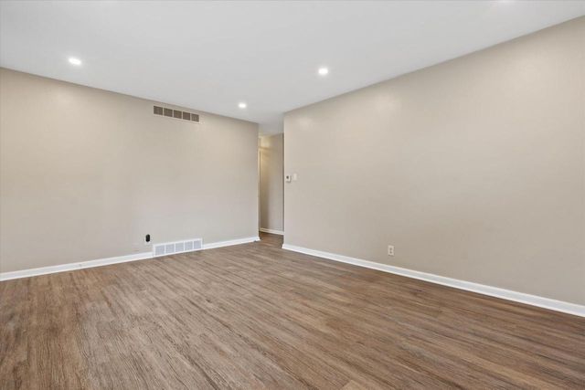 6432 N 84th STREET, Milwaukee, WI 53224