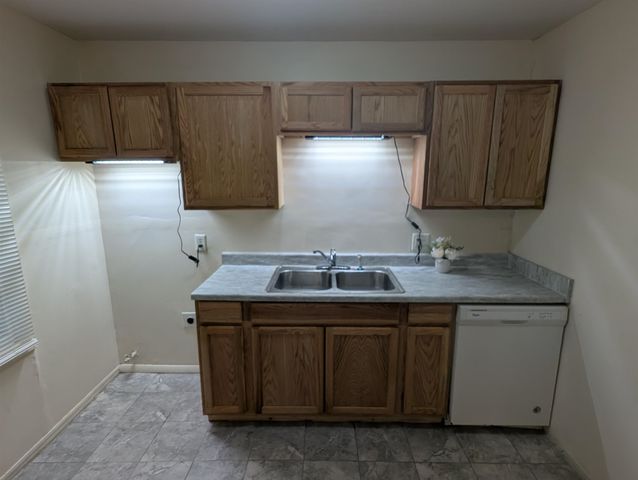 4325 S Dover, Wichita, KS 67216