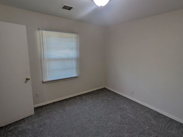 4325 S Dover, Wichita, KS 67216