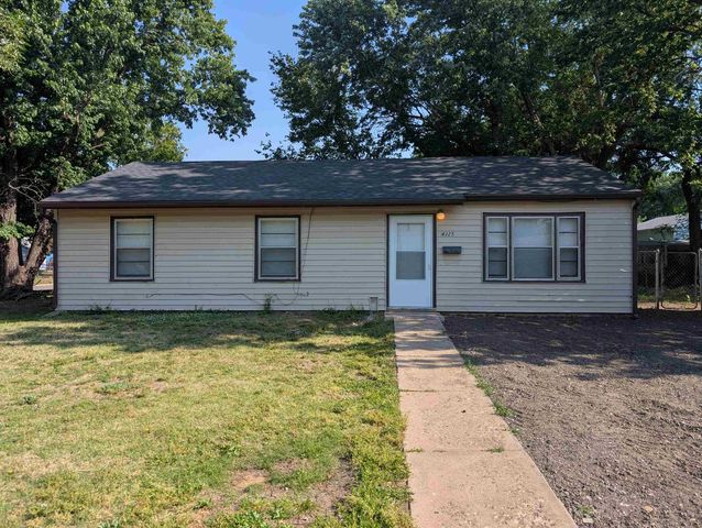 4325 S Dover, Wichita, KS 67216