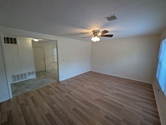 4325 S Dover, Wichita, KS 67216