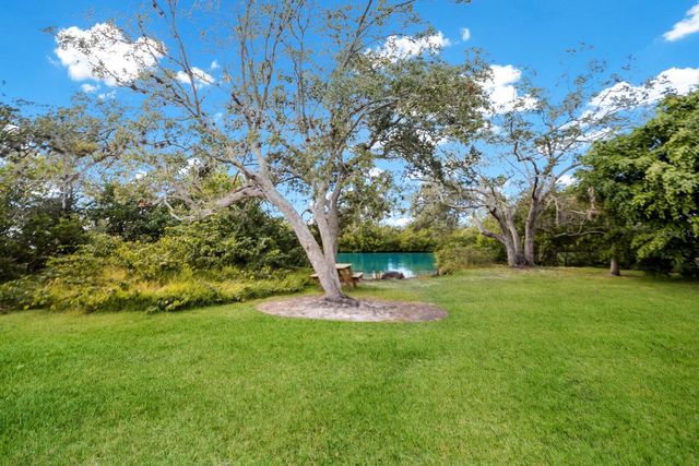 412 PAMETO ROAD, Nokomis, FL 34275