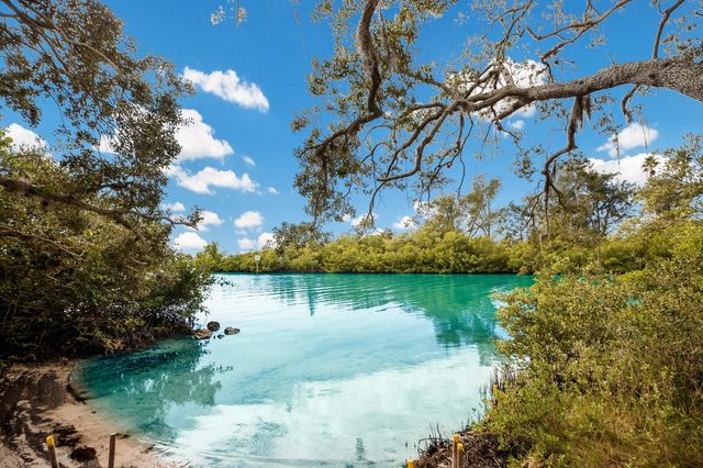 412 PAMETO ROAD, Nokomis, FL 34275