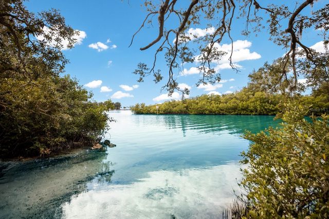 412 PAMETO ROAD, Nokomis, FL 34275