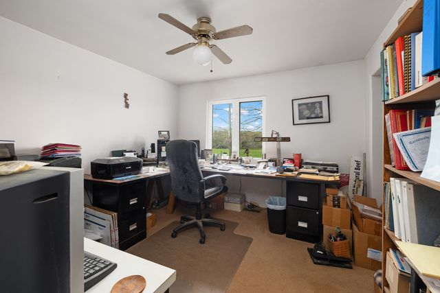 2722 Co Rd 347, Koshkonong, MO 65692