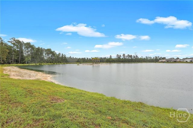 305 Kingswood Circle, Savannah, GA 31302