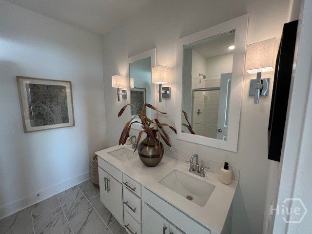 305 Kingswood Circle, Savannah, GA 31302