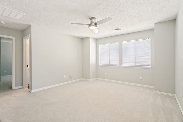 2811 Stonehurst Drive, Grapevine, TX 76051