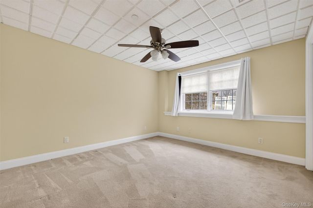 7 Farm Hollow Road, New Windsor, NY 12553