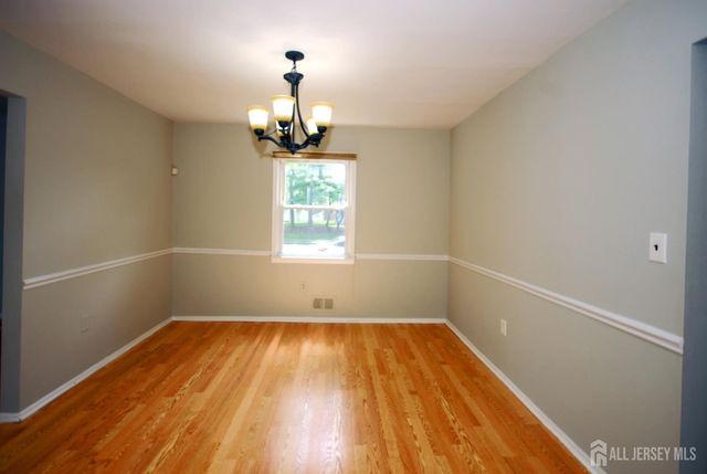 1 Orchid Court, Sayreville, NJ 08872