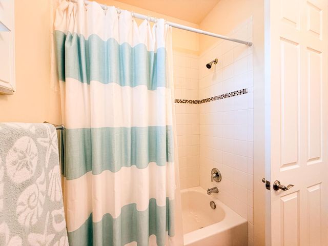 1080 Southlakes Way SW, Vero Beach, FL 32968