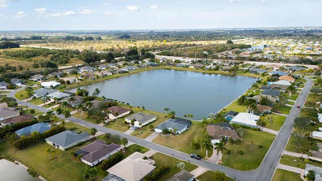 1080 Southlakes Way SW, Vero Beach, FL 32968