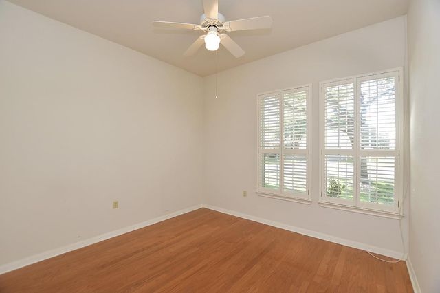 108 High Trail DR, Georgetown, TX 78633