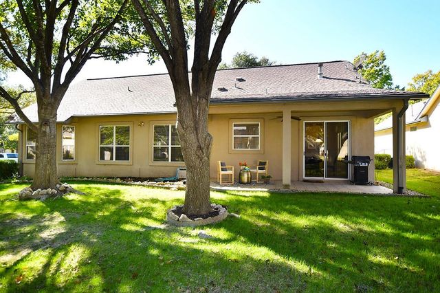 108 High Trail DR, Georgetown, TX 78633