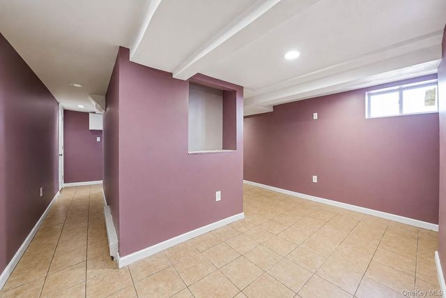 25 William Street, Central Islip, NY 11722