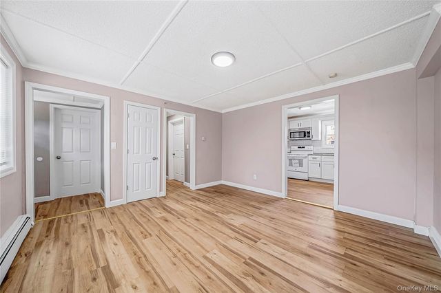 25 William Street, Central Islip, NY 11722