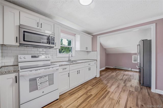 25 William Street, Central Islip, NY 11722