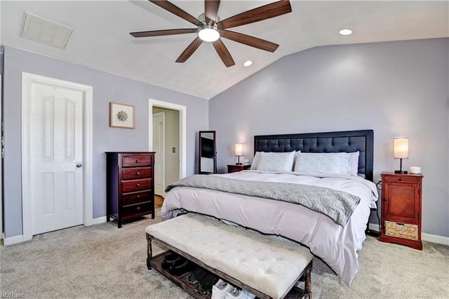 833 Cabrini PL, Virginia Beach, VA 23464