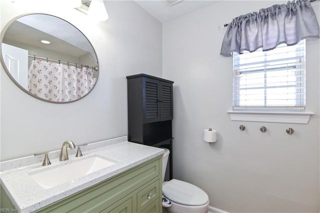 833 Cabrini PL, Virginia Beach, VA 23464