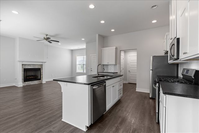 373 W Taverner, Farmington, AR 72730