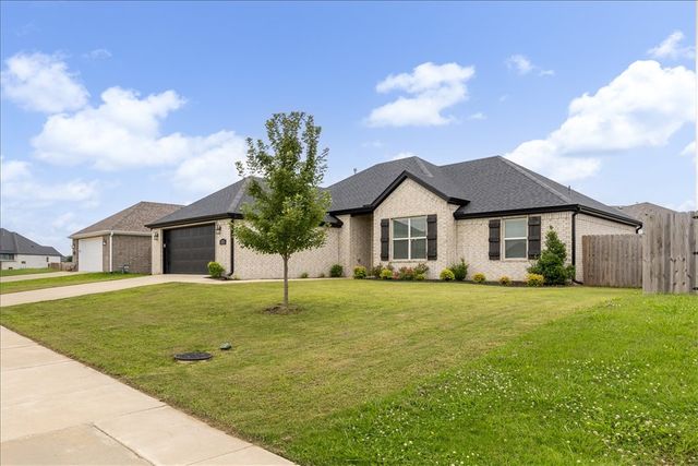 373 W Taverner, Farmington, AR 72730