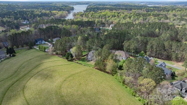 116 Whispering Cove Court, Mooresville, NC 28117