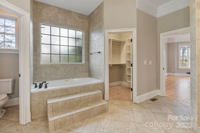 116 Whispering Cove Court, Mooresville, NC 28117