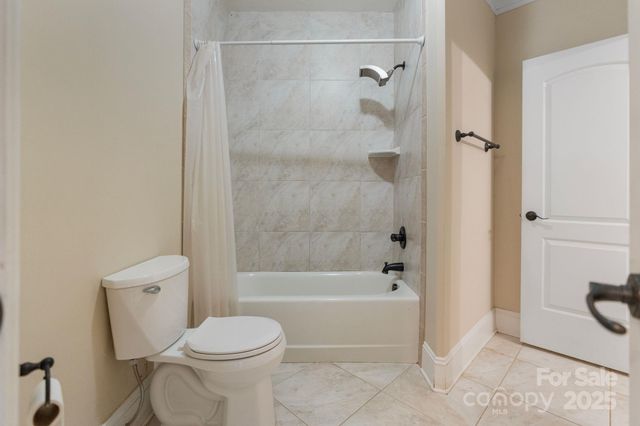 116 Whispering Cove Court, Mooresville, NC 28117