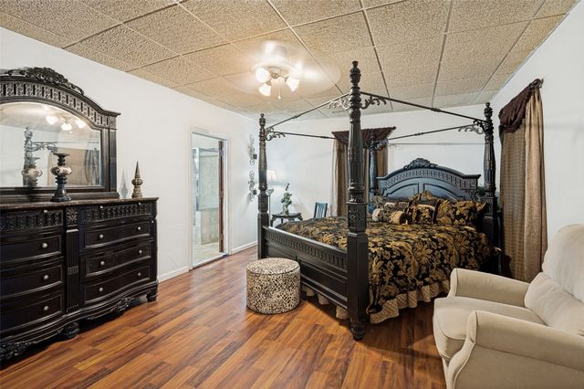 237 Southwood Drive, Lancaster, TX 75146
