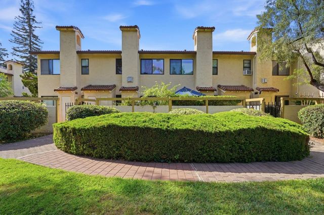 1636 Branham Lane B, San Jose, CA 95118