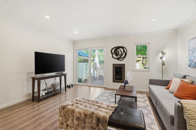 1636 Branham Lane B, San Jose, CA 95118