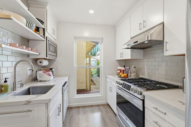 1636 Branham Lane B, San Jose, CA 95118