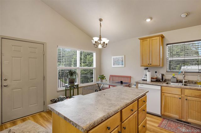 944 E Moreno Avenue A & B, Colorado Springs, CO 80903