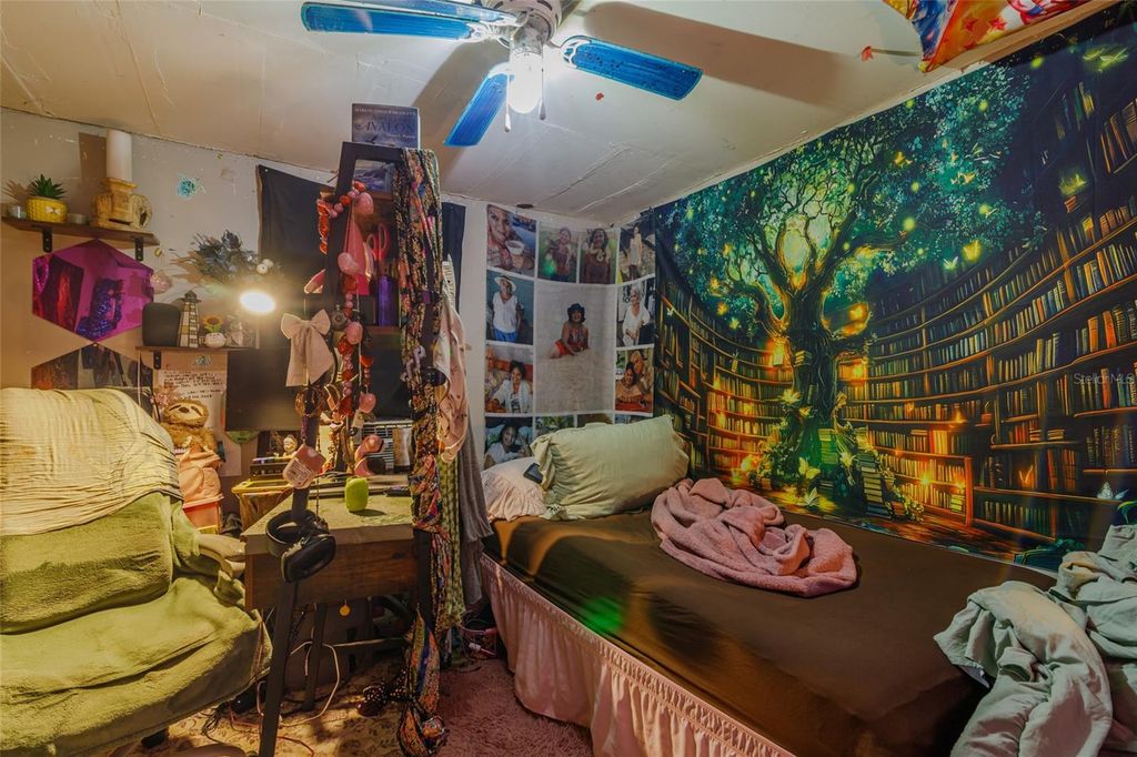 Image 52 of property listing at 521 SE 129TH TERRACE, Silver Springs, FL 34488