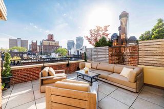 428 W 23rd St Apt 4D, New York City, NY 10011